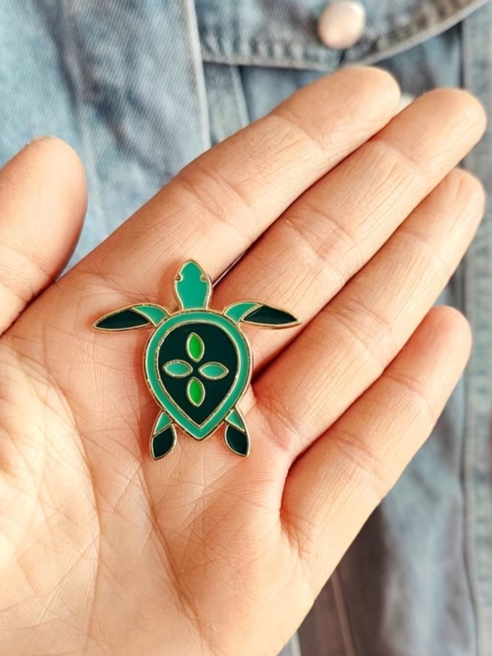 Green Turtle Enamel Brooch - Pets Reptile Accessory